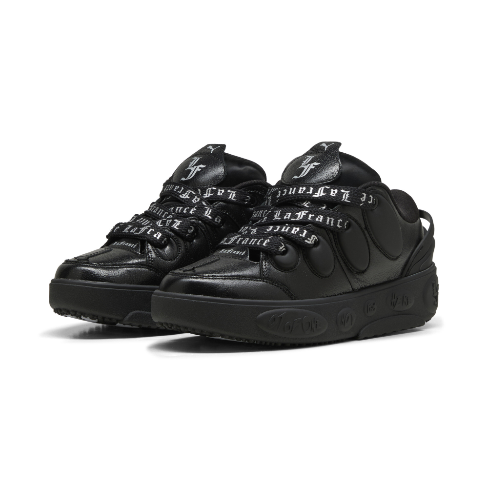 Puma LaFrancé Amour Black – elölnézet, toe rész és varrás