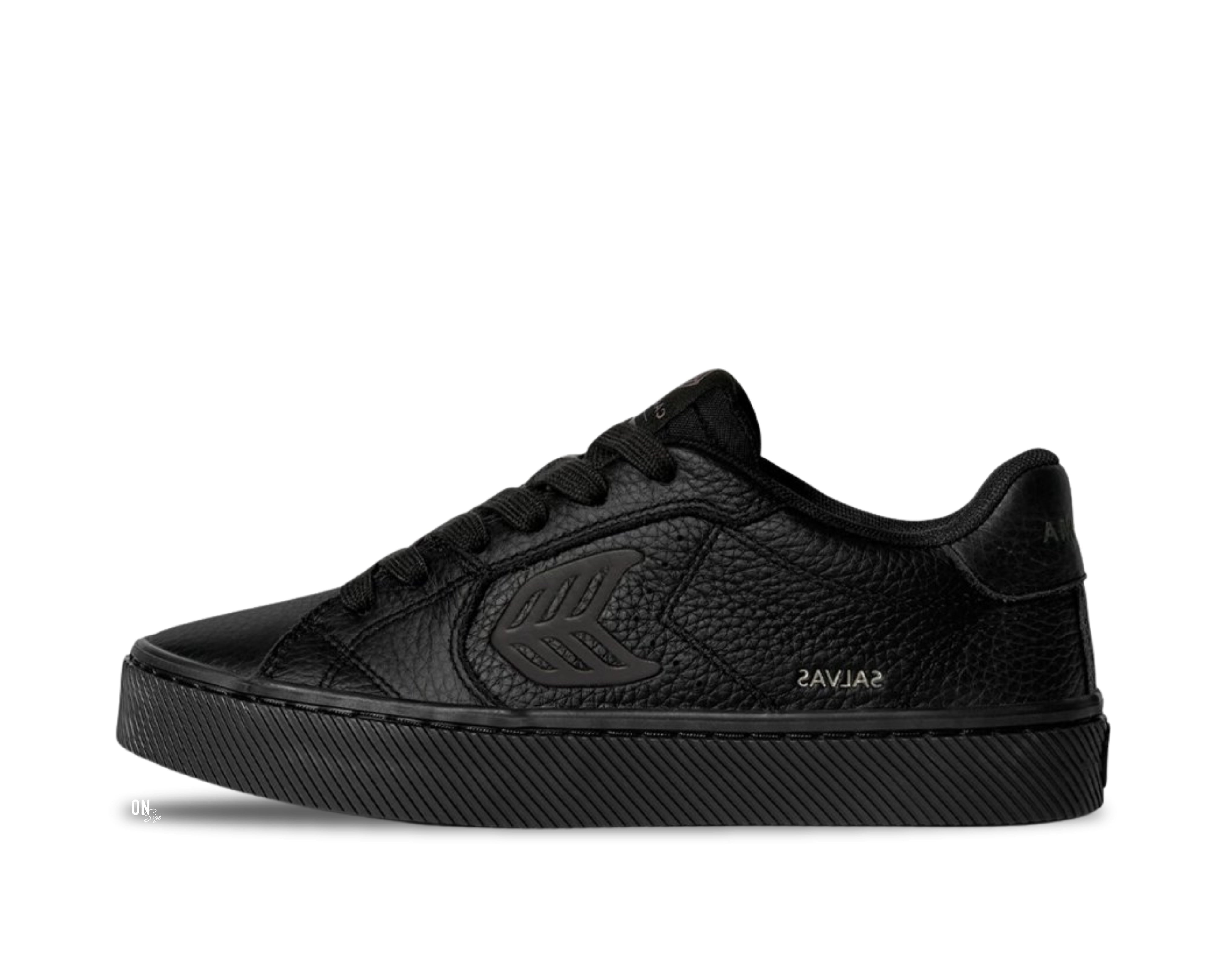 Cariuma SALVAS All Black Premium Leather - OnSize