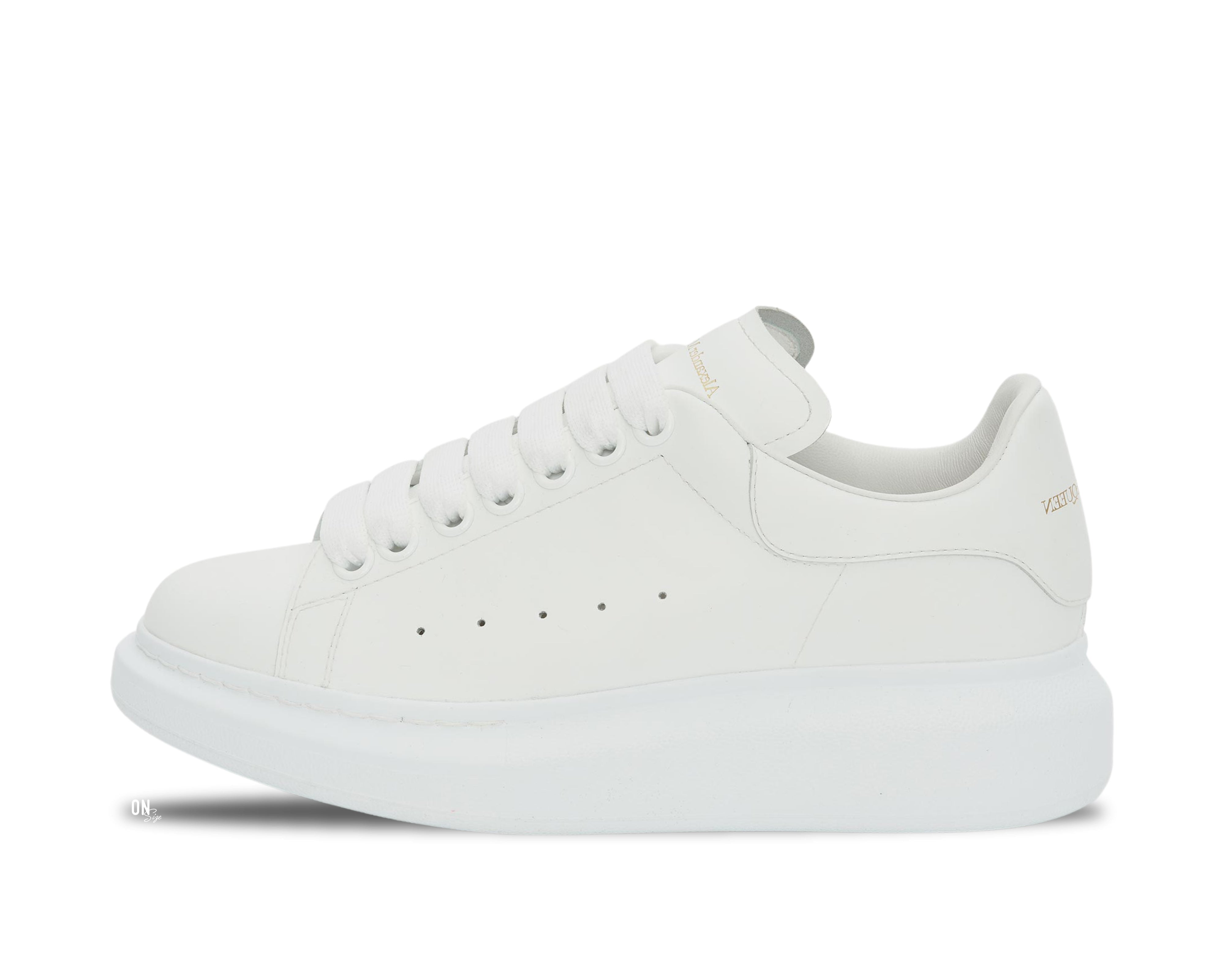 Alexander McQueen Oversized Sneakers Triple White - OnSize