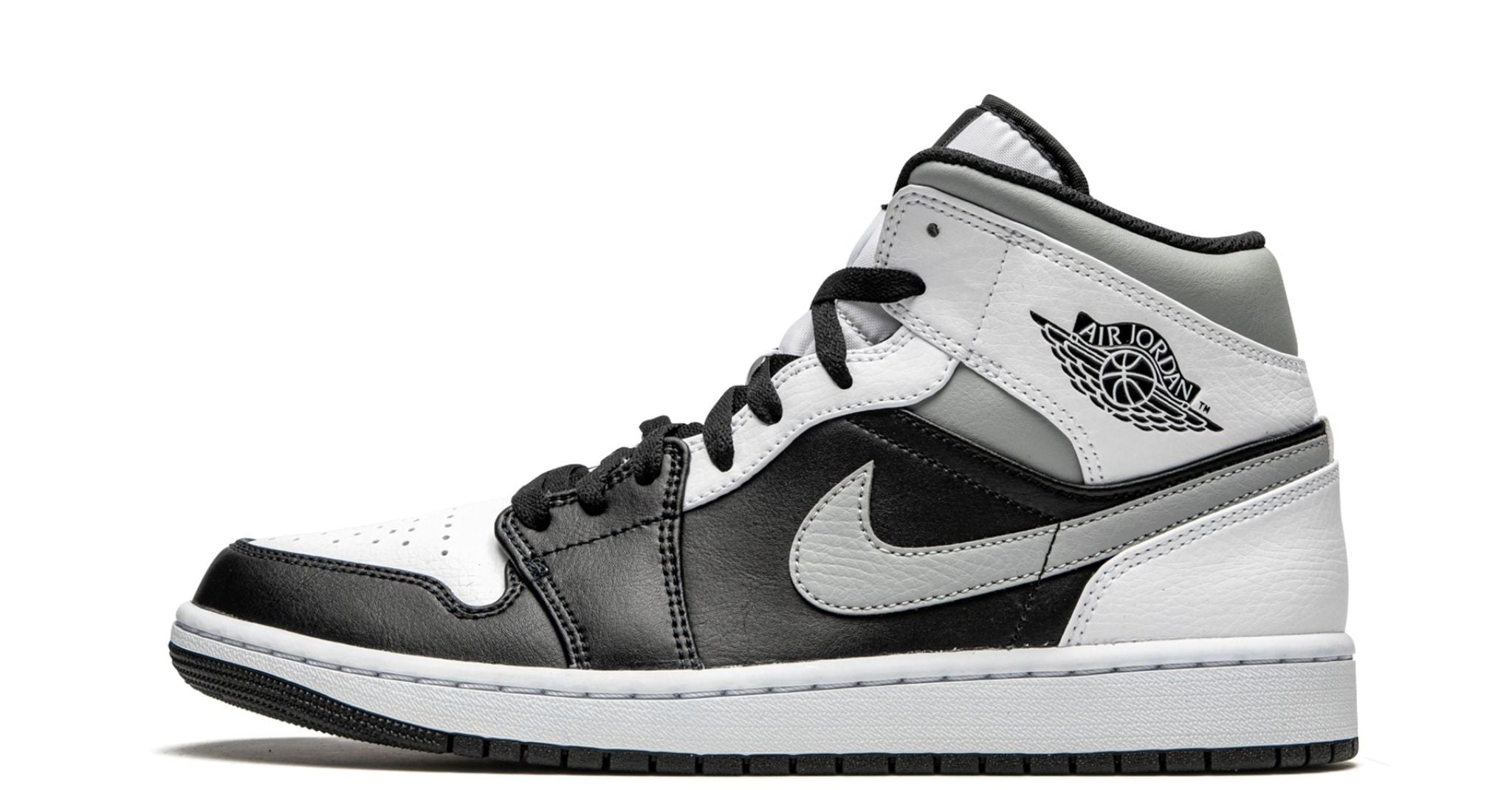 Jordan 1 Mid White Shadow – oldalnézet, fekete és fehér panelkombináció