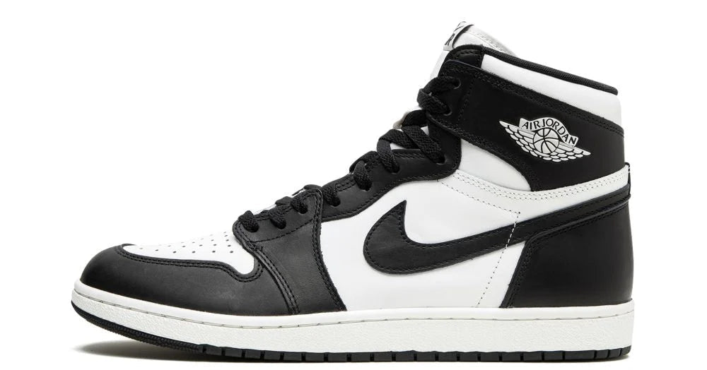 Air Jordan 1 Retro High 85 Black White – oldalnézet, fekete-fehér bőr felsőrész
