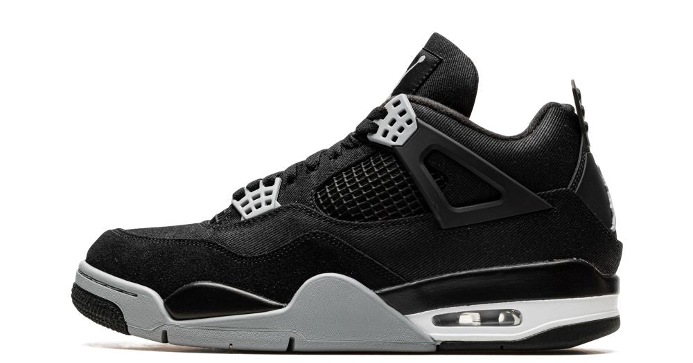 Air Jordan 4 Retro SE “Black Canvas” – oldalnézet, fekete vászon felsőrész és szürke süet overlay