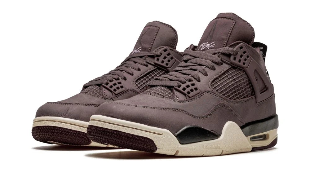 Air Jordan 4 Retro A Ma Maniére Violet Ore – elölnézet, perforált nyelv és lila felsőrész