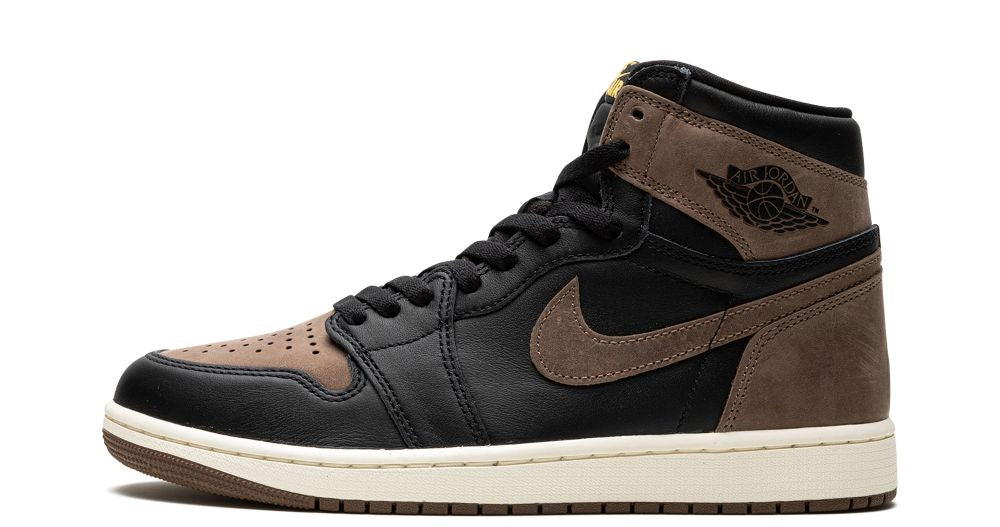 Air Jordan 1 Retro High OG “Palomino” – oldalnézet, fekete bőr és barna nubuk ráhúzások