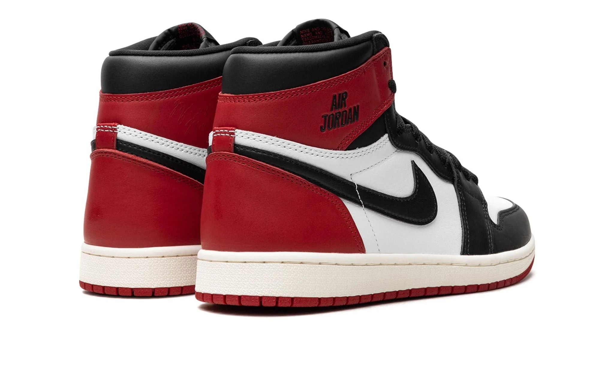 Jordan 1 High Black Toe Reimagined – hátulnézet, sarok és “Air Jordan” felirat