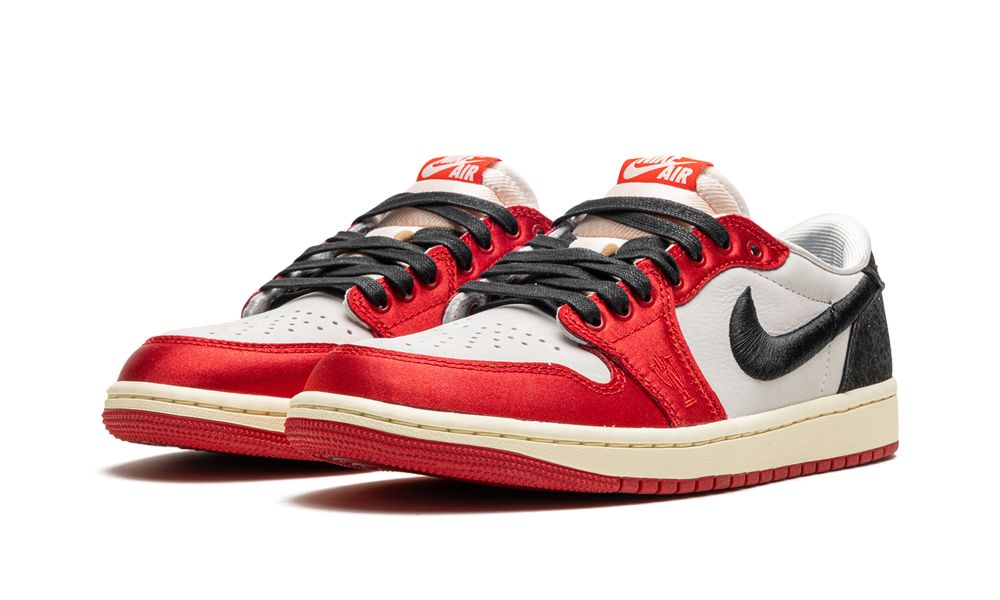 Jordan 1 Retro Low OG Trophy Room Away - OnSize