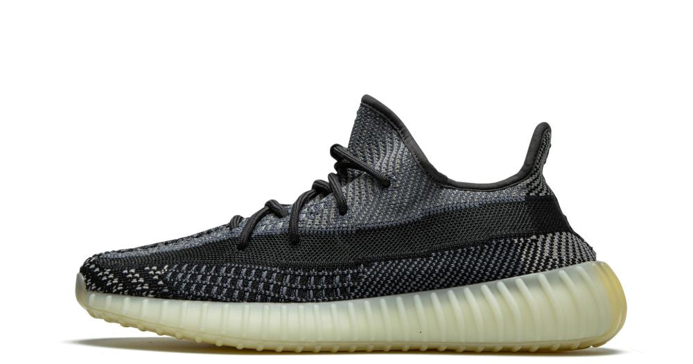 adidas Yeezy Boost 350 V2 Carbon – oldalnézet, fekete-szürke Primeknit felsőrész