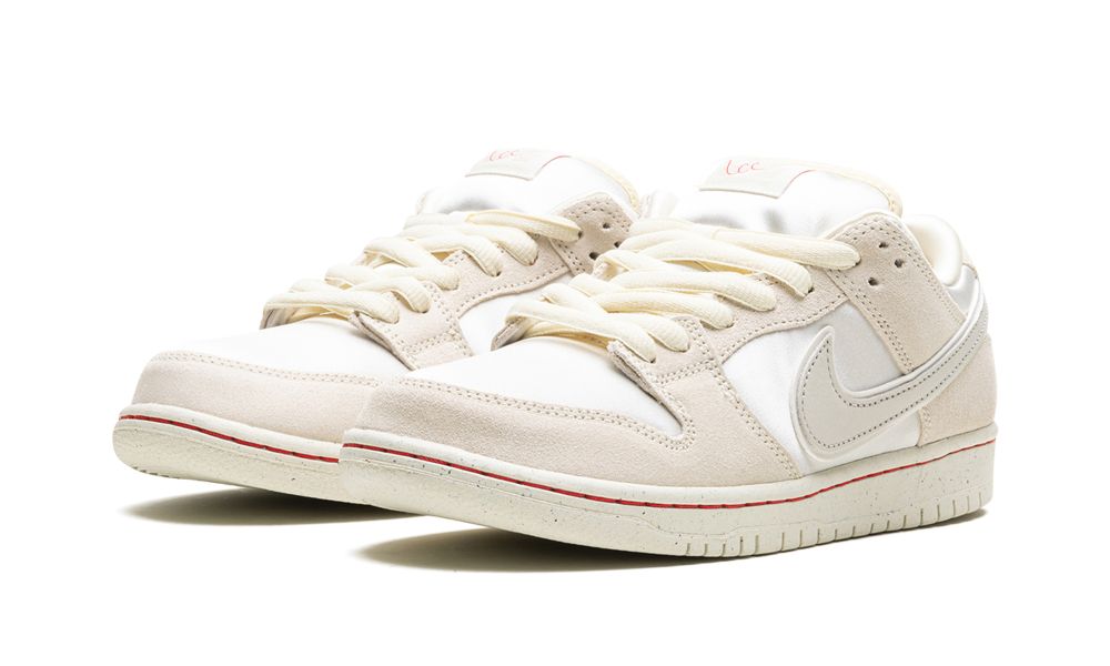 Nike SB Dunk Low City of Love Light Bone - OnSize