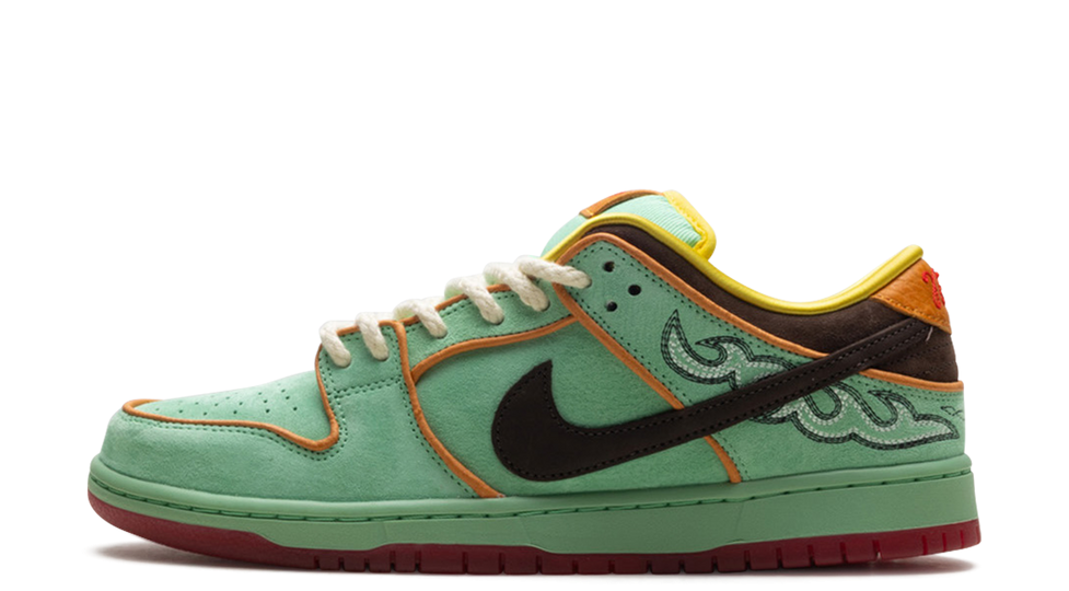 Nike SB Dunk Low Rodeo Tourmaline – oldalnézet, zöld velúr és barna részletek