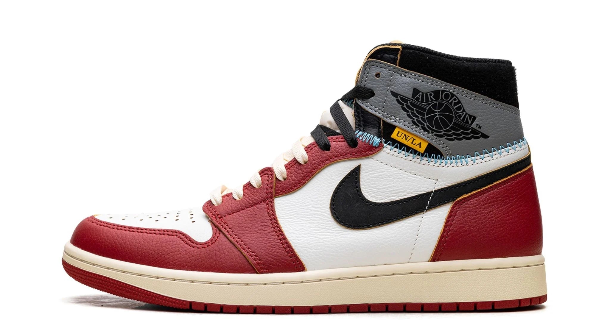 Air Jordan 1 Retro High OG SP Union LA Chicago Shadow – oldalnézet, piros fehér bőr és fekete Swoosh.