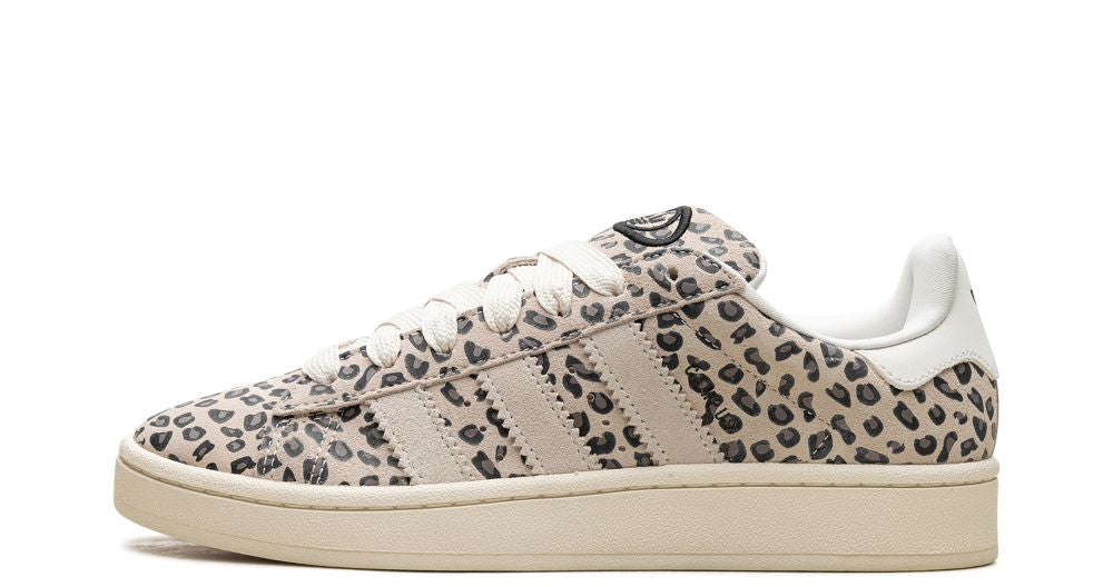 adidas Campus 00s “Leopard” – oldalnézet, teljes felsőrészen leopárdminta