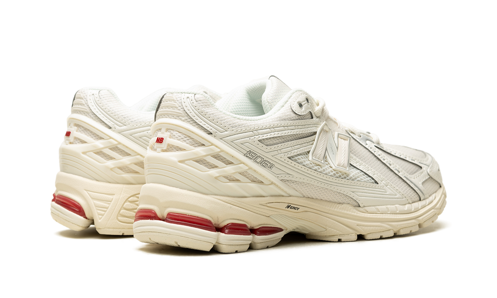 New Balance 1906R Sea Salt Red