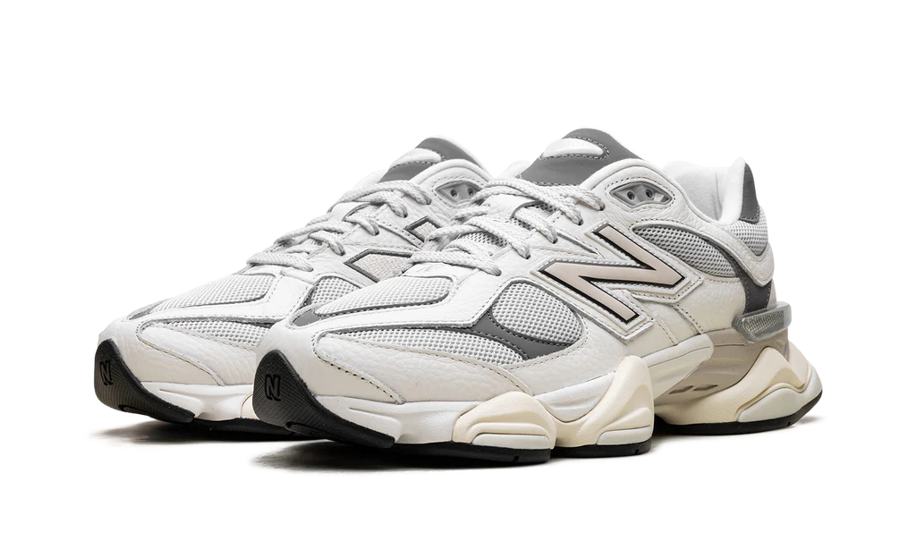 New Balance 9060 Sea Salt Castlerock - OnSize