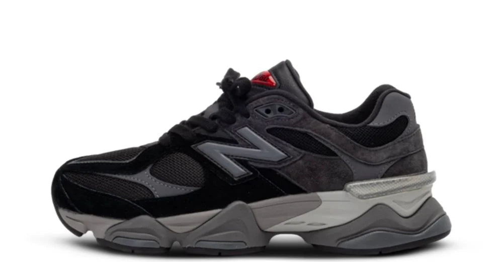 New Balance 9060 “Black Castlerock Grey” – oldalnézet, fekete mesh és szürke ráhúzások