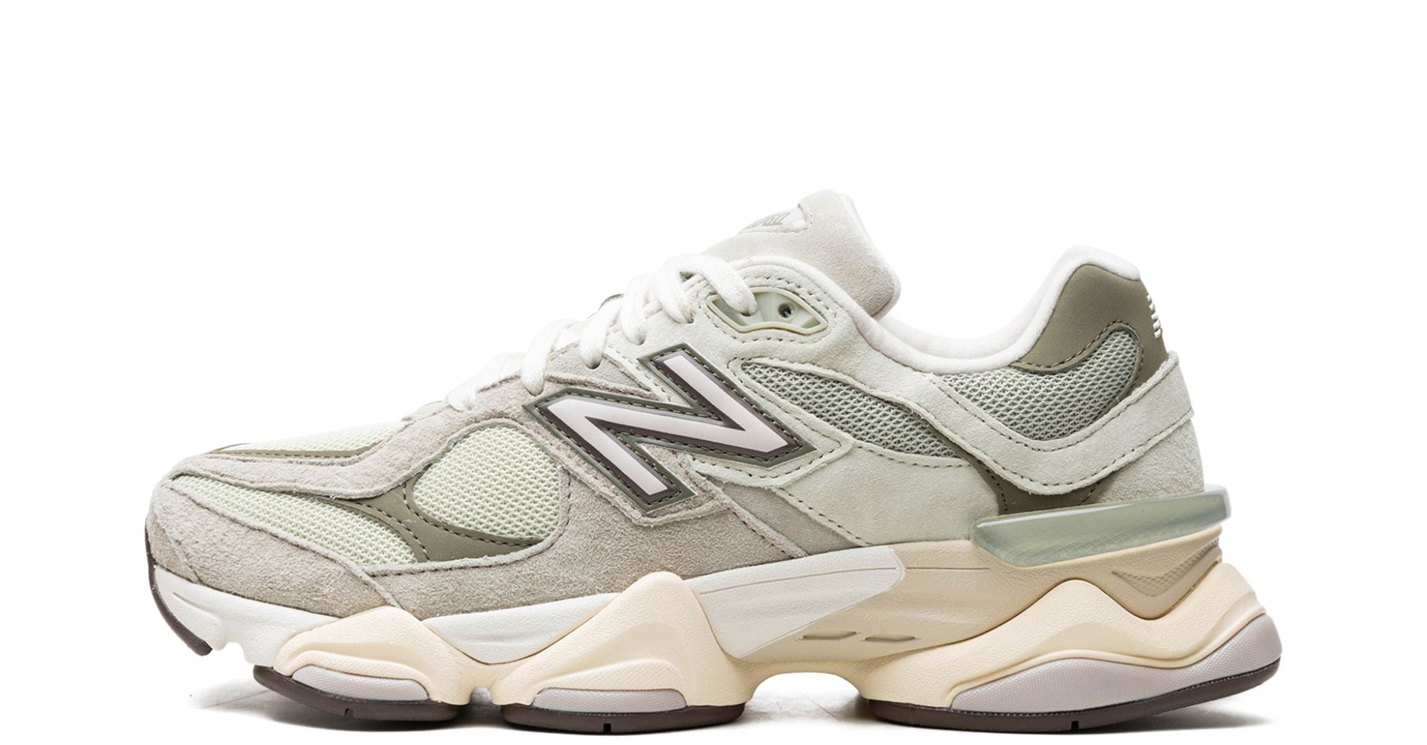 New Balance 9060 Olivine – oldalnézet, világos olívazöld és velúr overlay