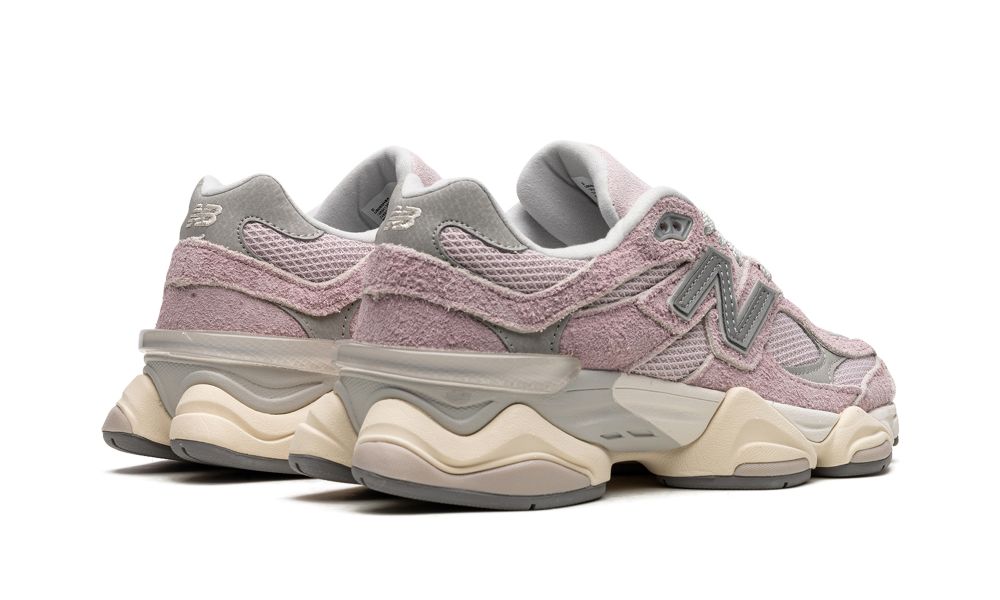 New Balance 9060 December Sky – hátulnézet, sarok részlet