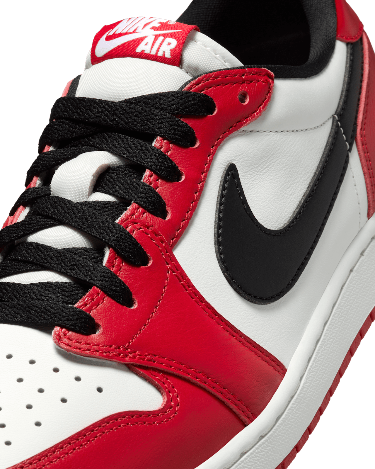Jordan 1 Retro Low OG Chicago (2025)