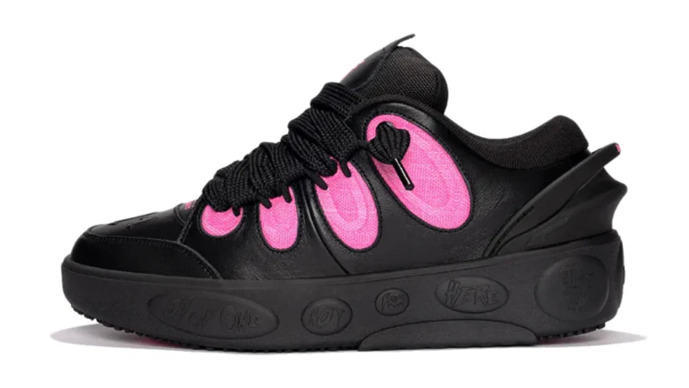 Puma LaMelo Ball LaFrancé Untouchable – oldalnézet, fekete-pink dizájn