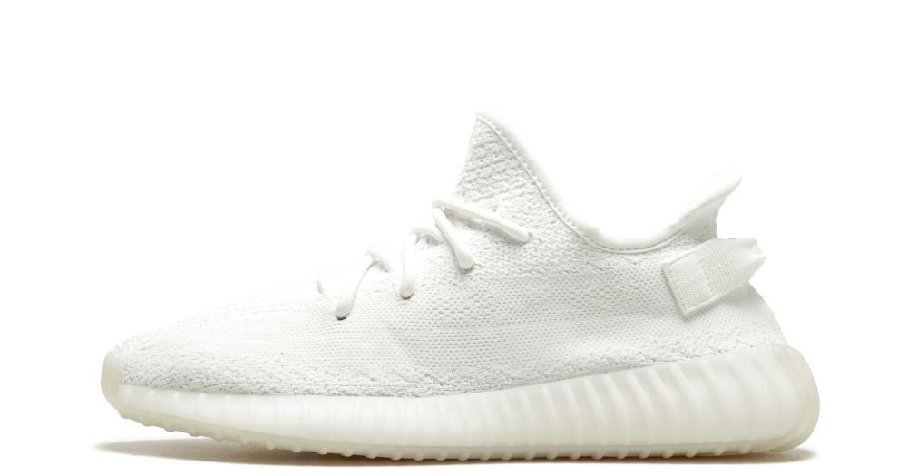 adidas Yeezy Boost 350 V2 Cream White – oldalnézet, krémszínű Primeknit felsőrész