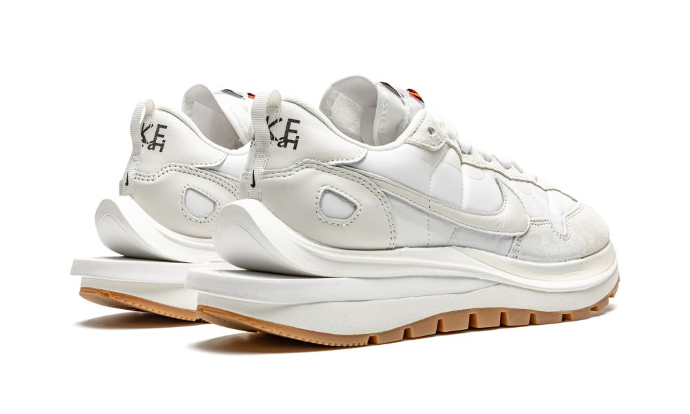 Nike Vaporwaffle sacai Sail Gum - OnSize