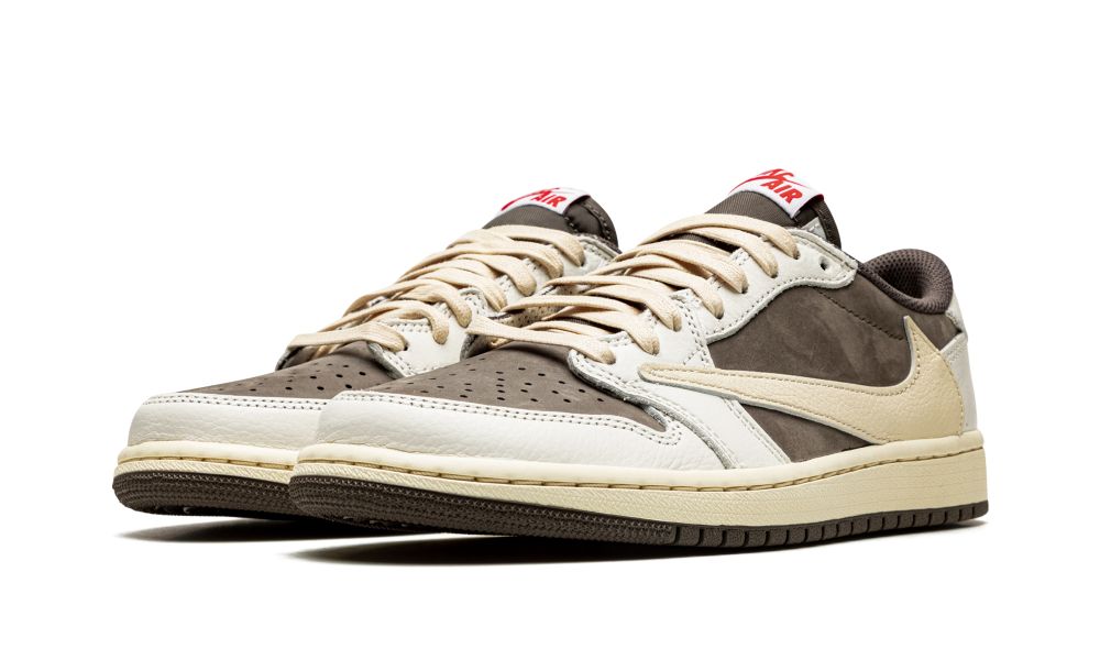 Jordan 1 Retro Low OG SP Travis Scott Reverse Mocha - OnSize