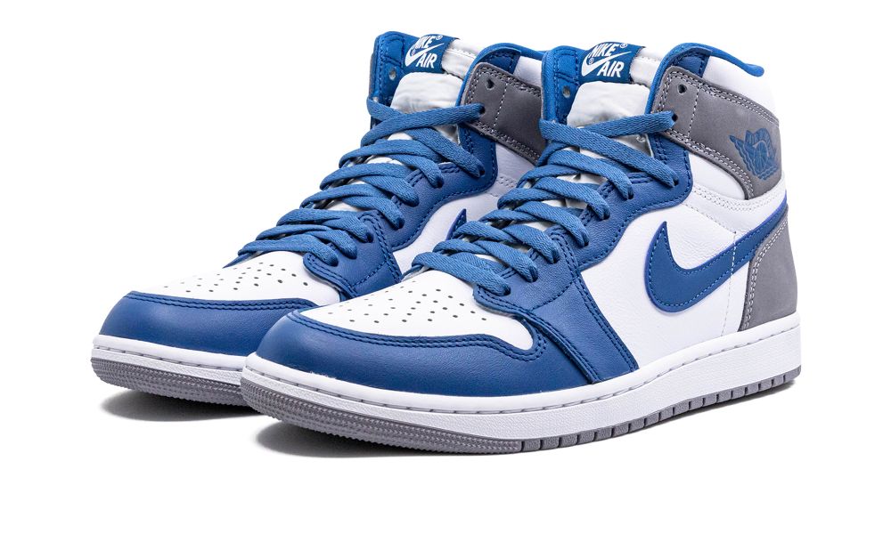 スニーカー jordan 1 retro high og (ps) true blue Official Look At The Air Jordan 1 Retro High OG True Blue