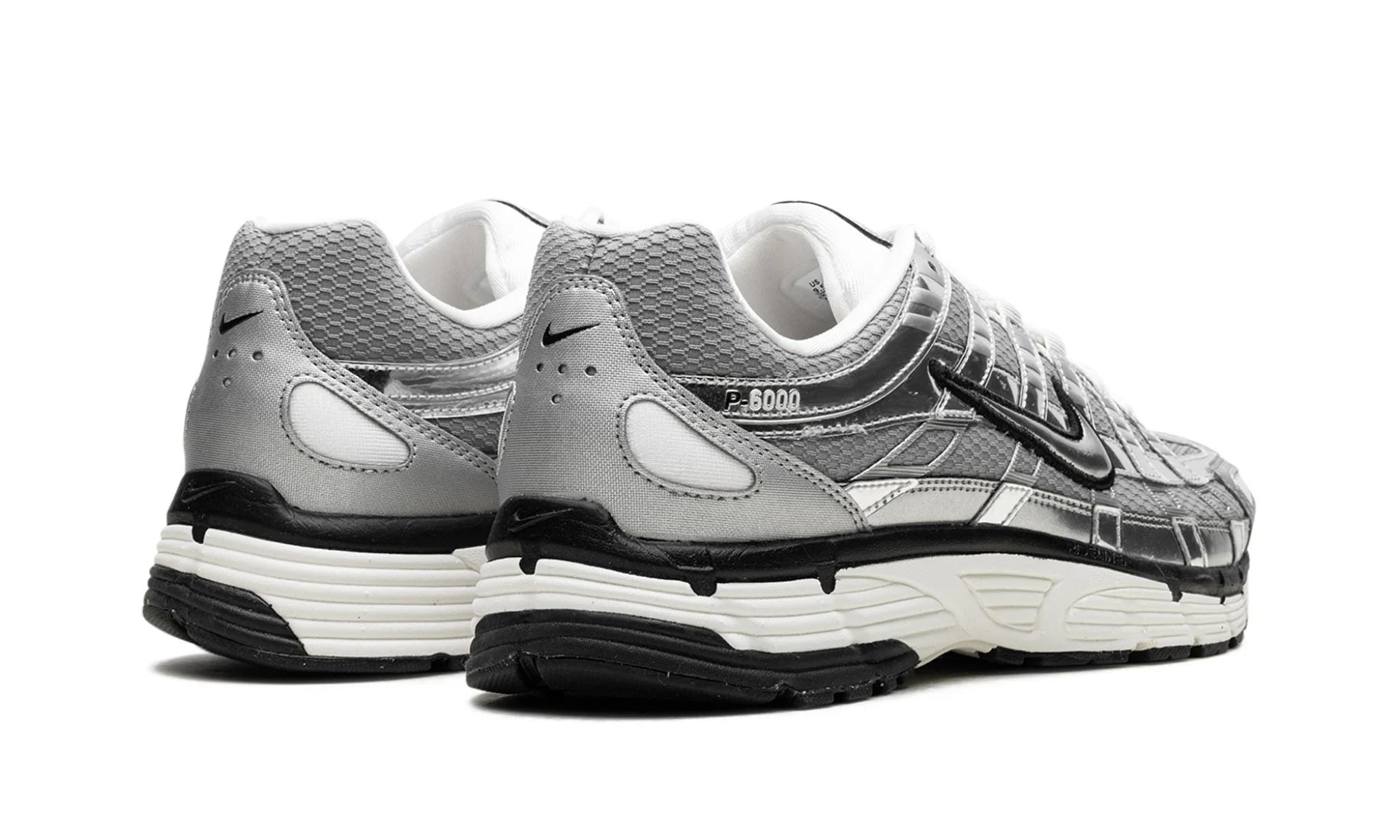 Nike P-6000 Metallic Silver - OnSize