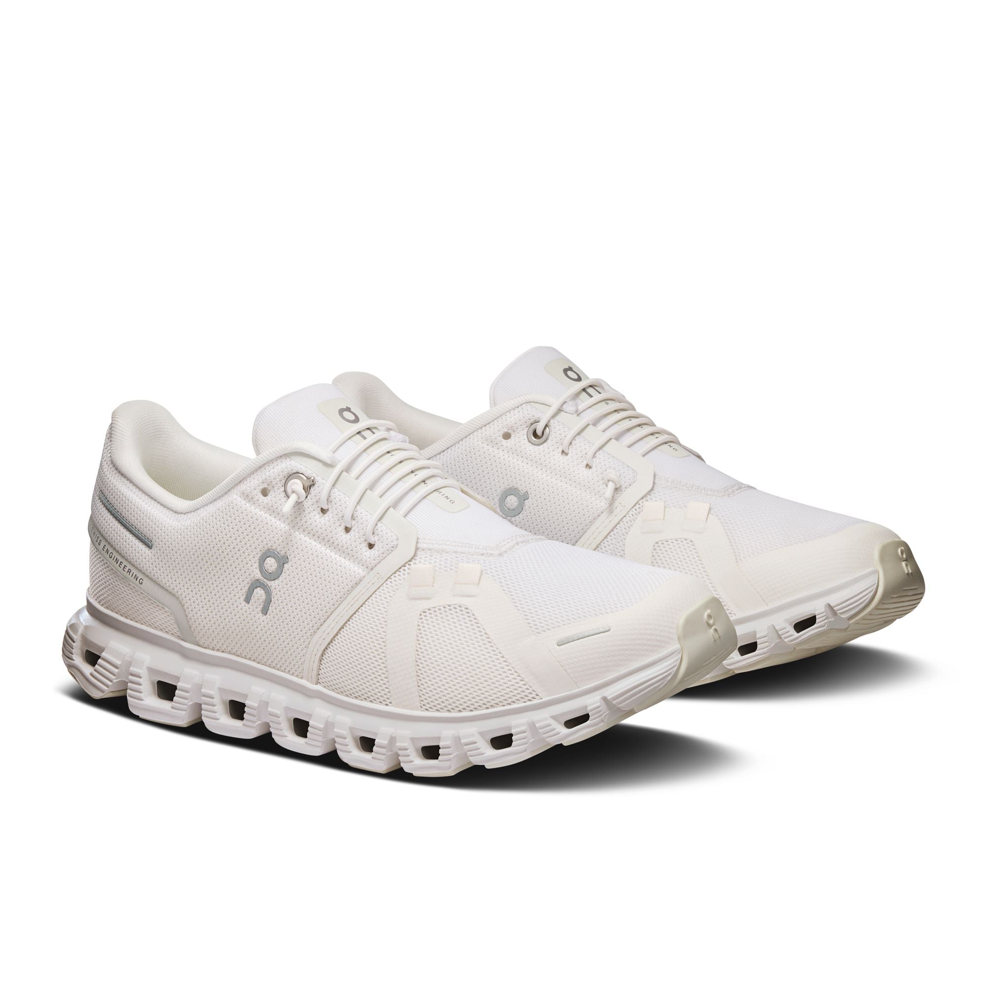 On Running Cloud 6 White (Women's)