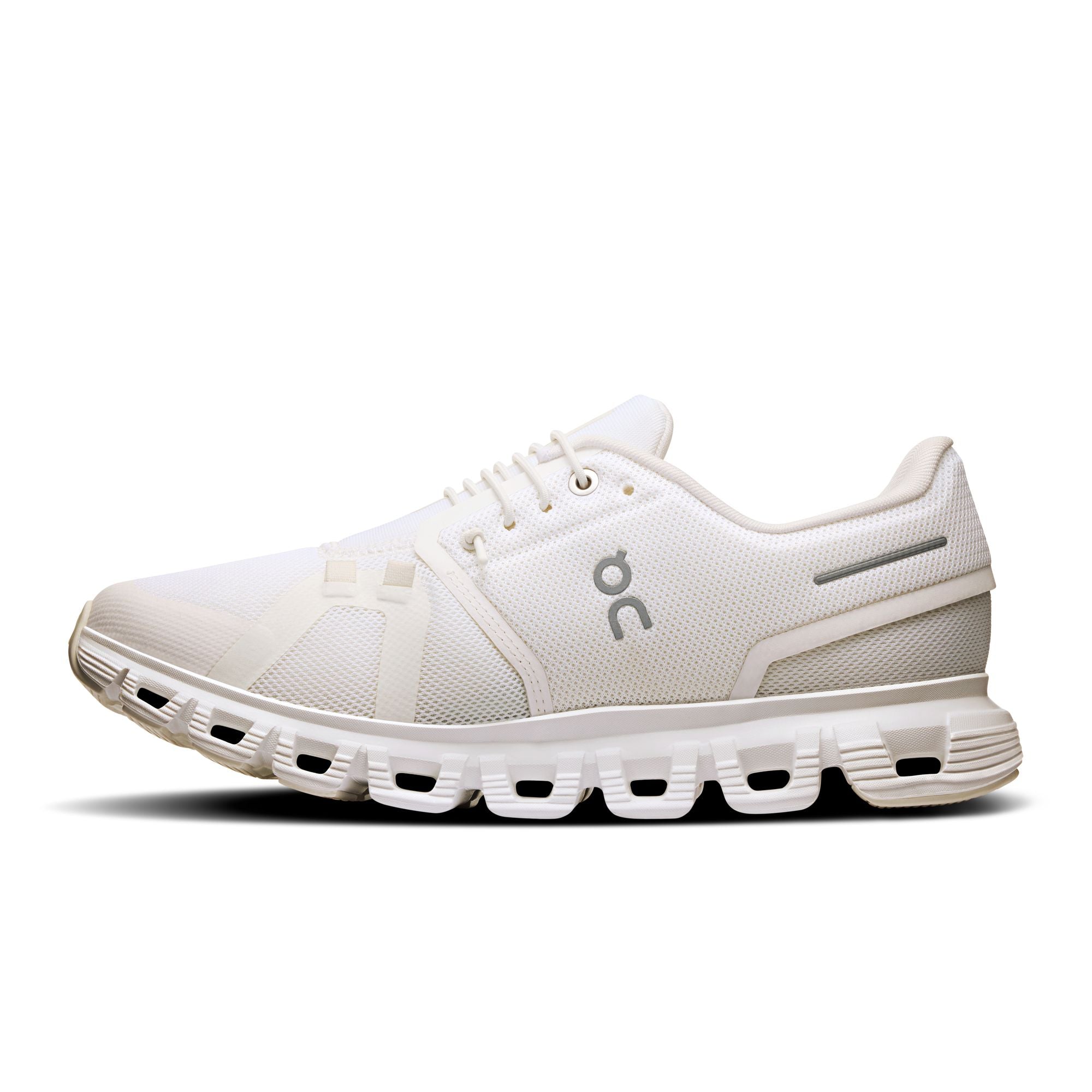 On Running Cloud 6 White (Women's)