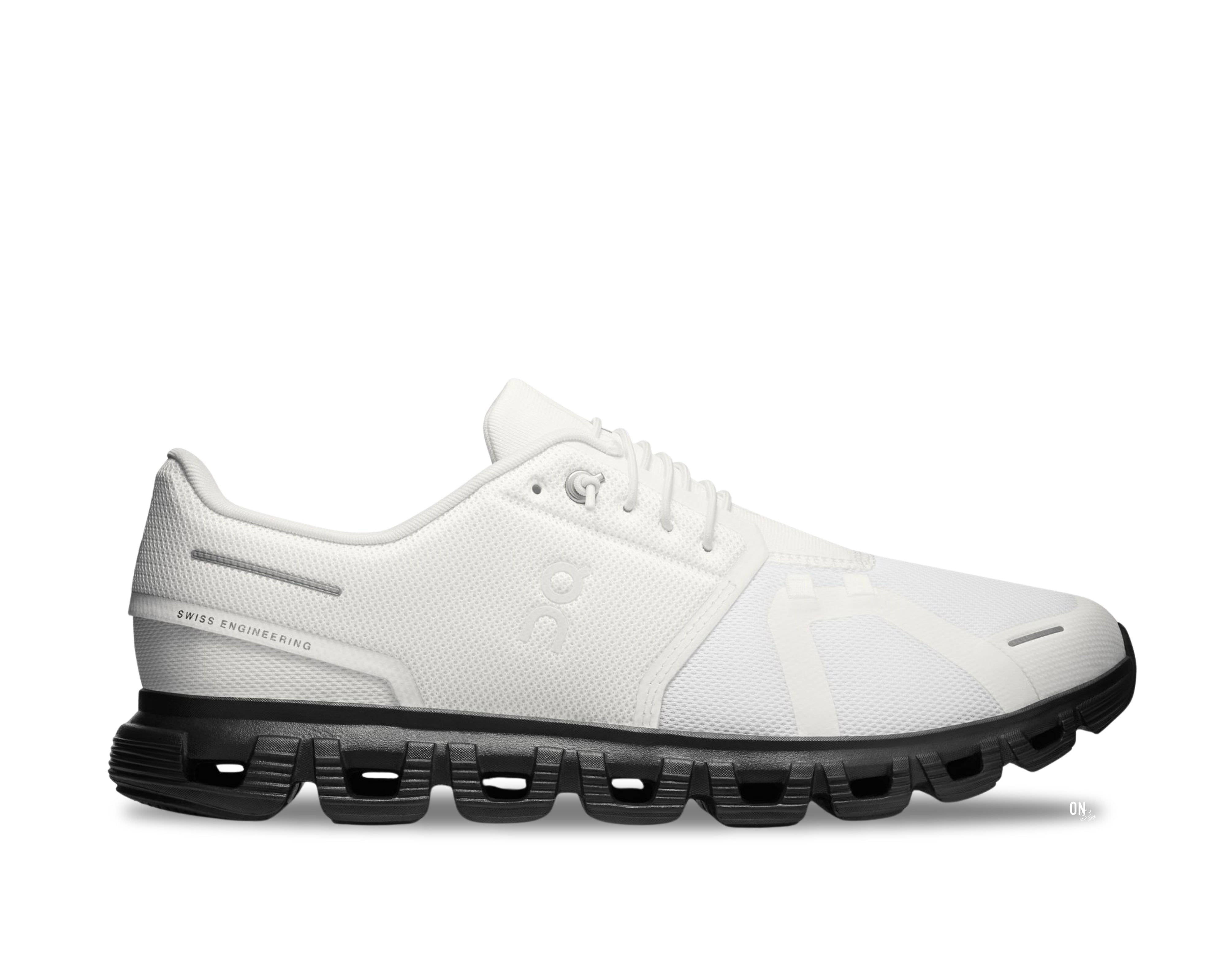 On Running Cloud 6 White Black - OnSize