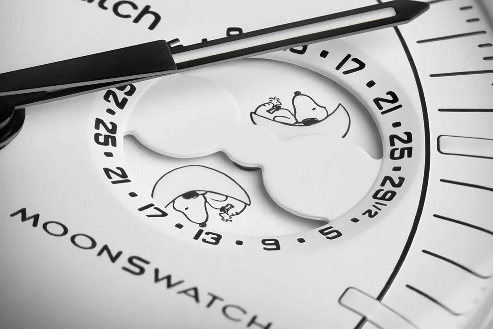 Swatch x Omega Bioceramic Moonswatch Mission To Moonphase Snoopy - OnSize