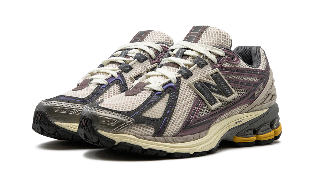 New Balance 1906R Licorice