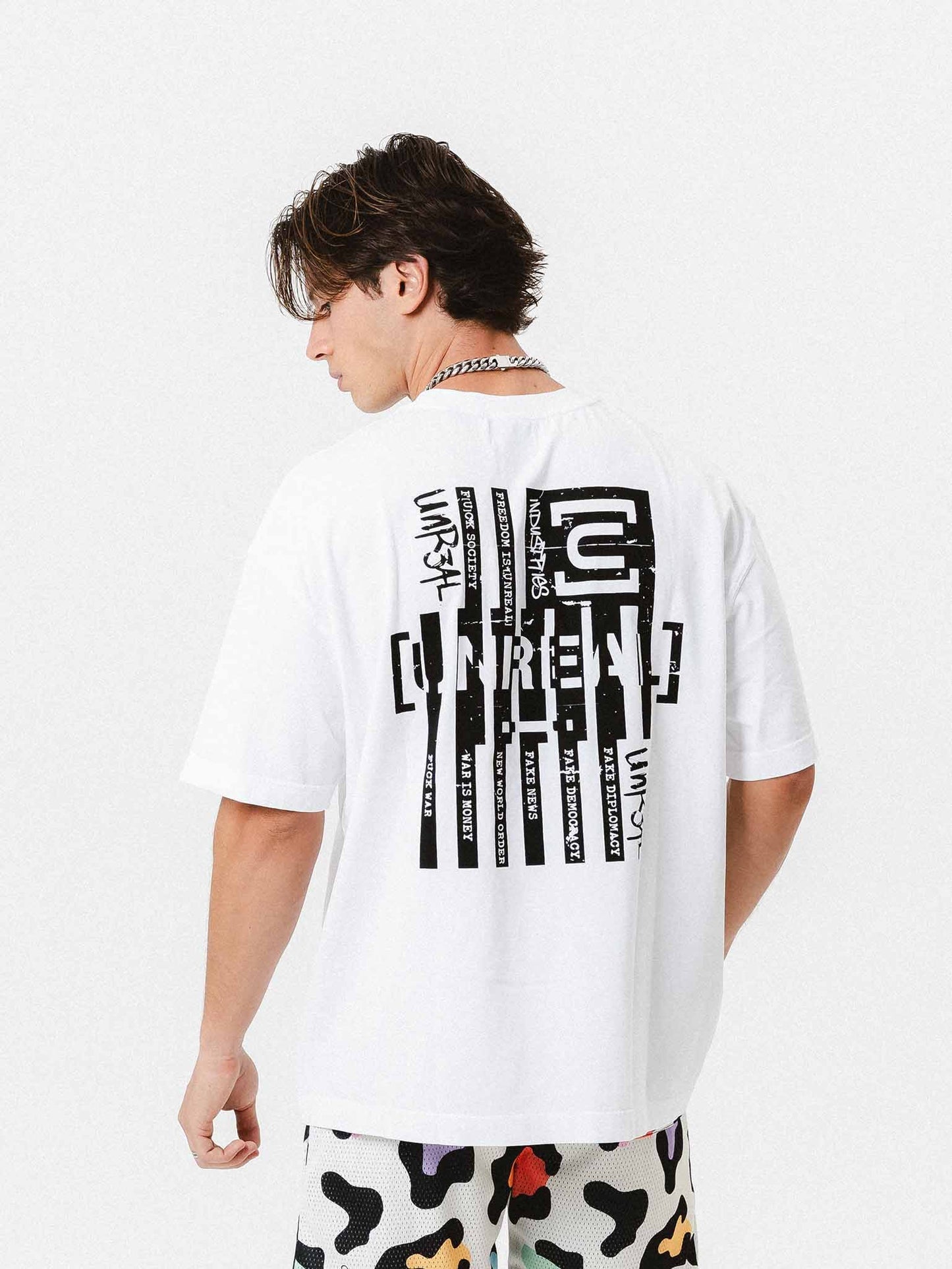 UNREAL FLAG Tee White - OnSize